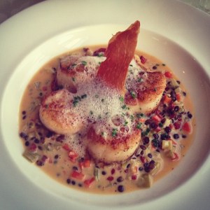 564741_10151848667199848_1726477104_n